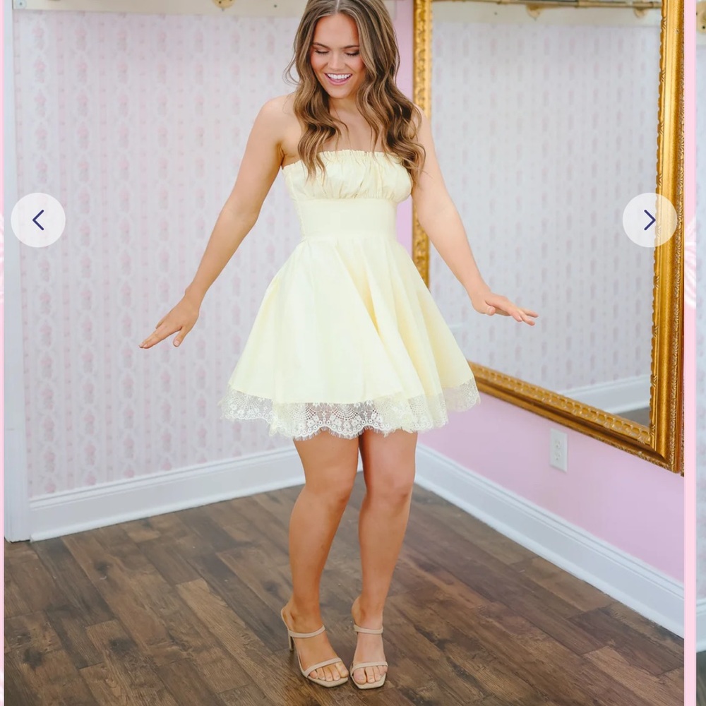 Rareraw Elegant Butter Yellow Strapless Mini Dress Size 6/8 Medium
